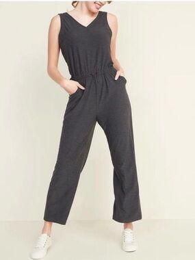 OLD NAVY Active Breathe ON Cropped Wide Leg Sleeveless Jumpsuit Sz L